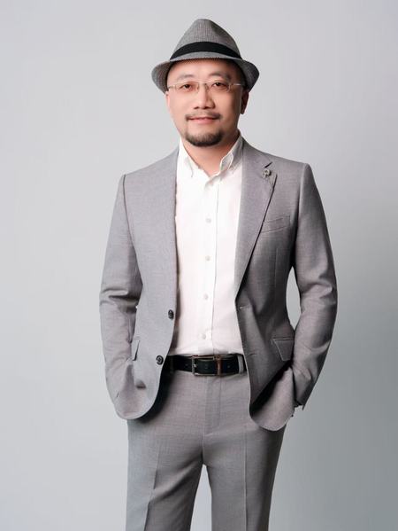 周明海