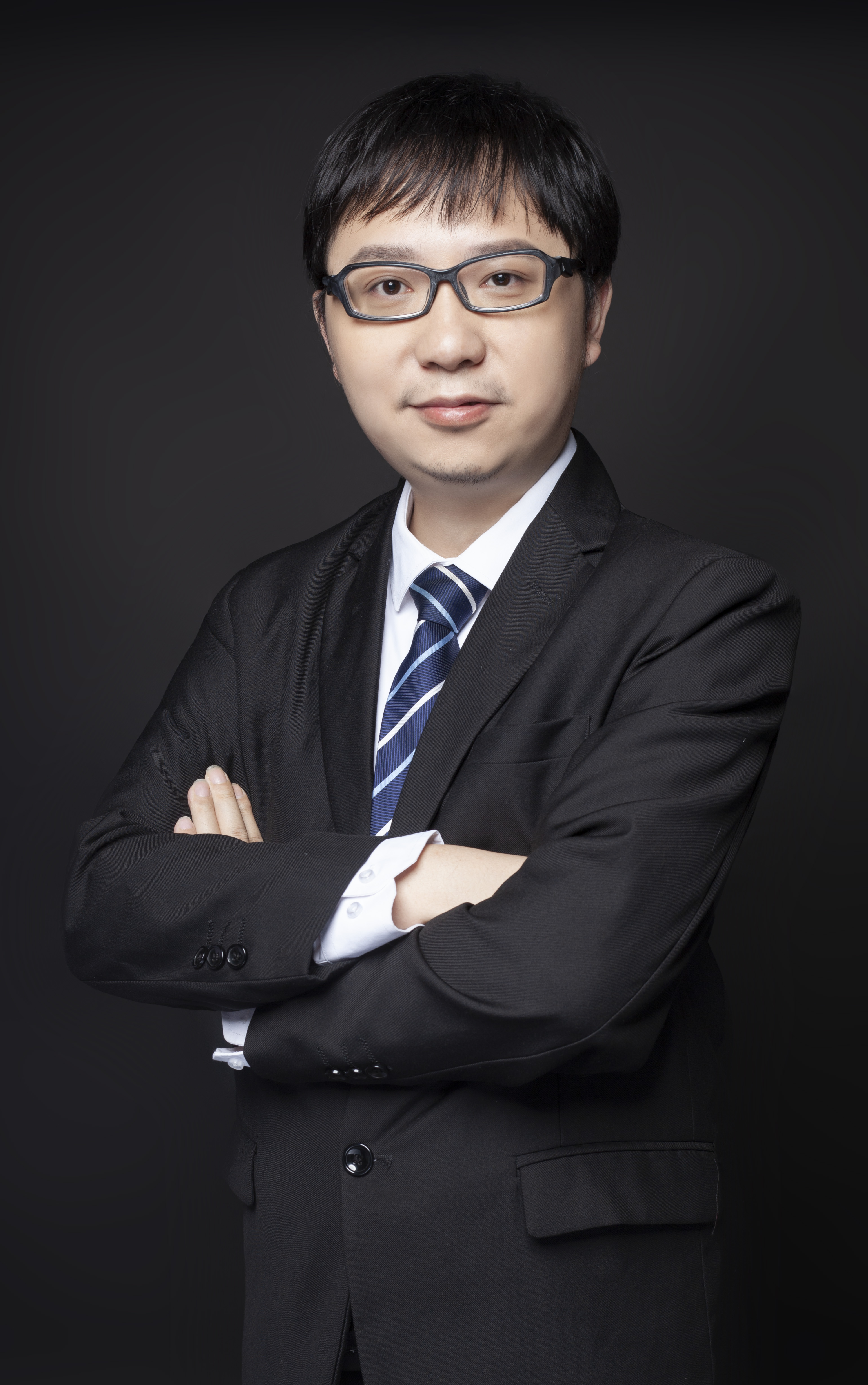 邬介然